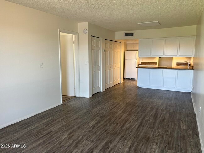 Photo - 3034 E Cicero St Unit 202