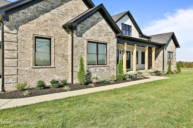 Photo - Amazing New Country Home For Rent