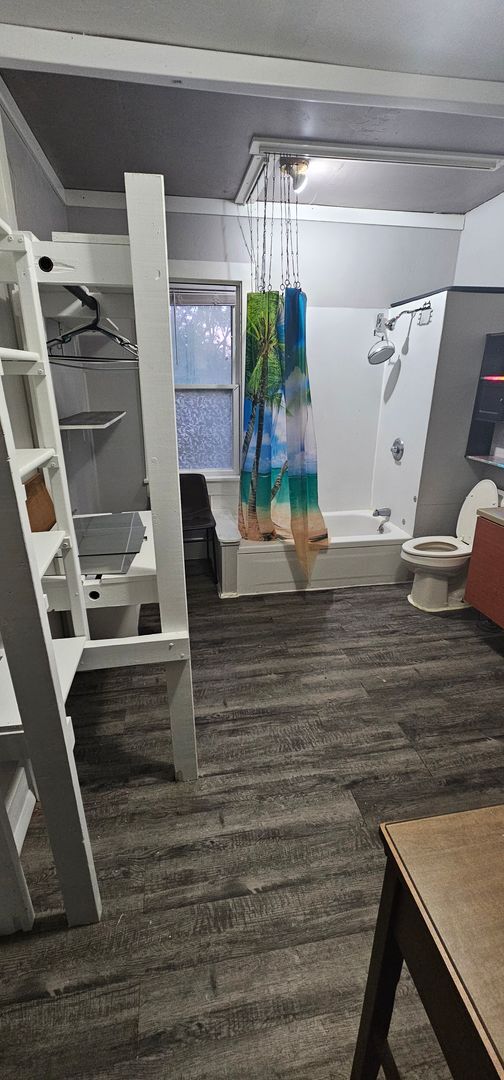 Photo - 882 Locust Dr Unidad 2