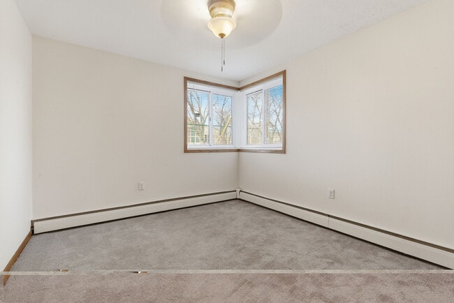 Photo - Rosewood Manor