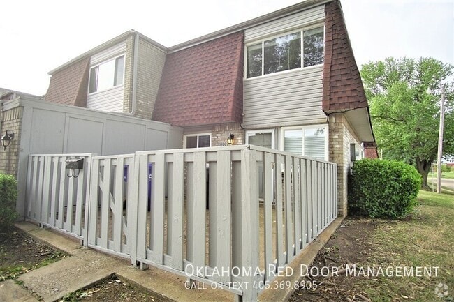 Building Photo - 1400 Bill Carrol Dr Rental