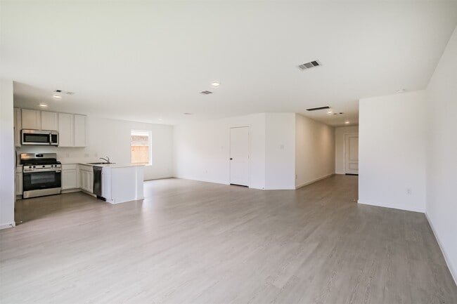 Photo - 6850 Lantana Leaf Ln