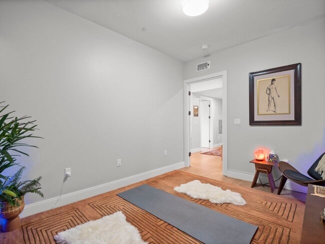 Photo - 9 Central St Unit 204