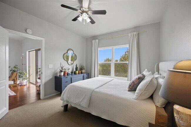 Photo - 6000 Shepherd Mountain Cove Unit 304