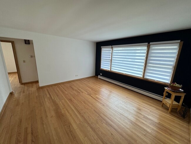 Photo - 6331 W Devon Ave Unit 2F