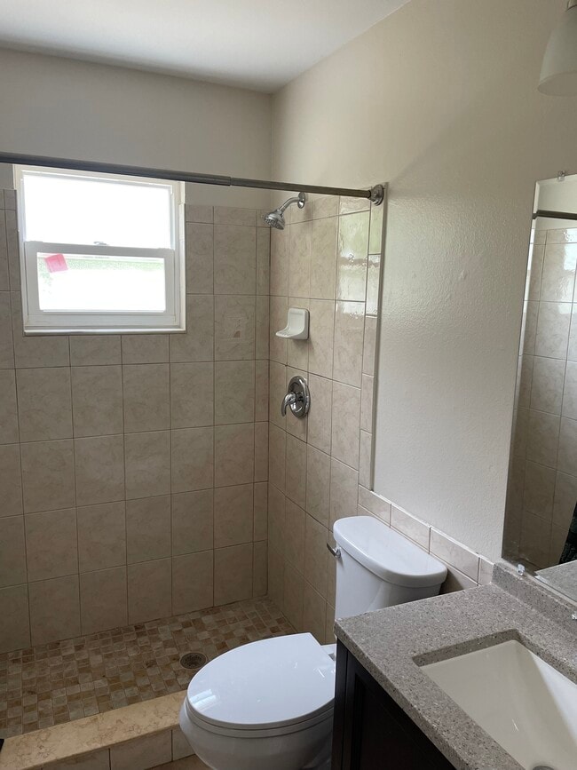 Building Photo - 5544 Wendy Lee Dr Rental