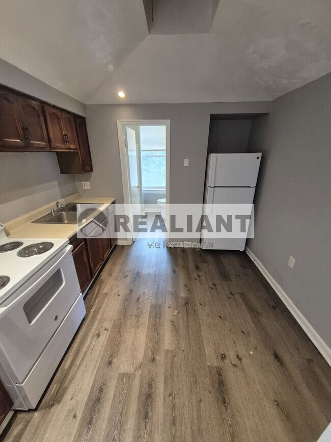 Photo - 26 Euclid St Unit Apartment 2