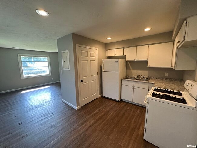 Photo - 1807 N Underhill St