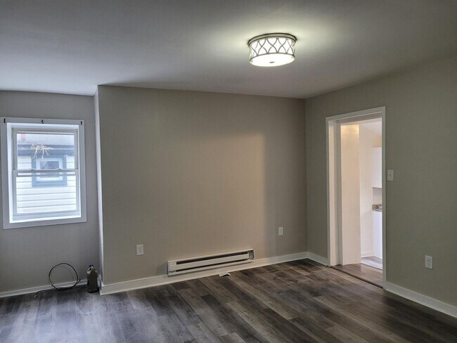 Photo - 42-44 Potomac Unit B