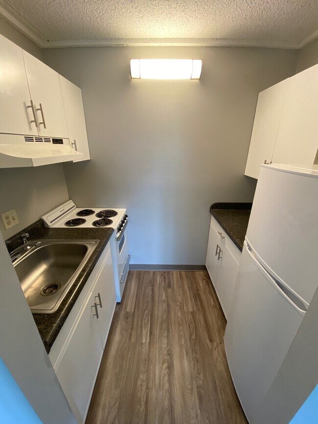 Lesterwood Apartments