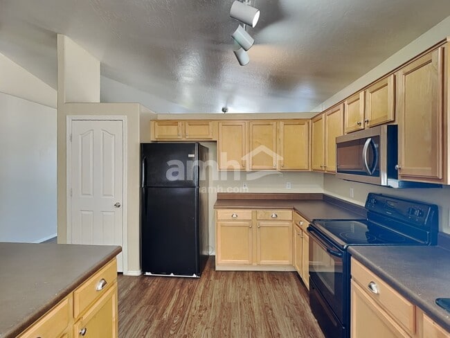 Photo - 3537 E Murrieta Rd