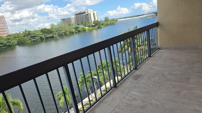 Photo - 5249 NW 7th St Unidad 418