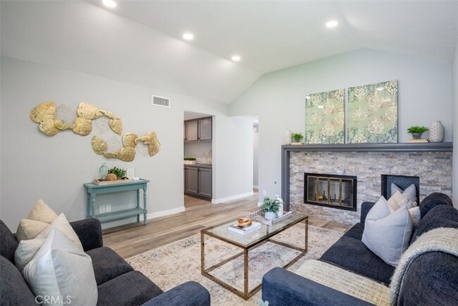 Photo - 10638 Grandview Dr