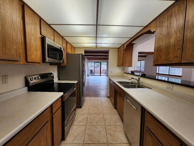 Photo - 246 Loma Entrada