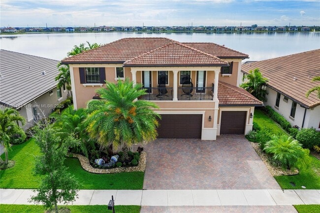 Photo - 8680 Watercrest Cir W House