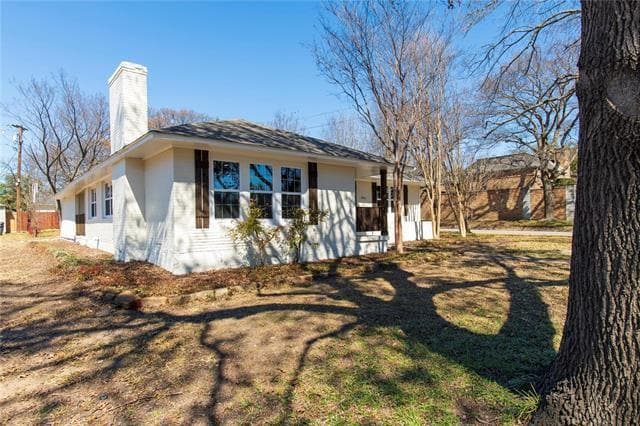 Photo - 7543 Colgate Ave