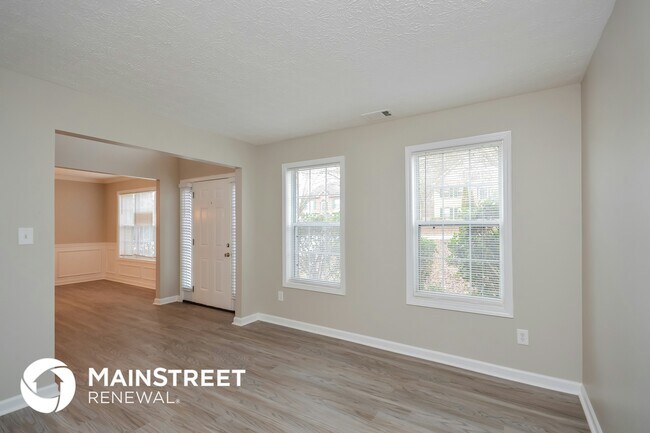 Photo - 5297 Winding Glen Dr