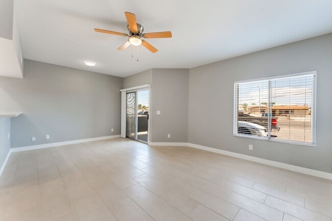 Photo - 5689 E Lake Mead Blvd Unit 5689 E Lake Mead Blvd #2