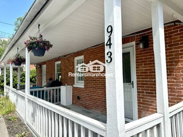 Photo - 943 Oella Ave
