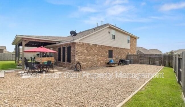 Photo - 9518 Franklin Dr