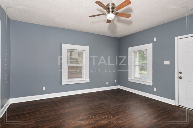 Photo - Charming 3-Bedroom, 2-Bath Home Near Downt...