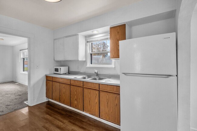 Photo - Charming Garland Area Home!