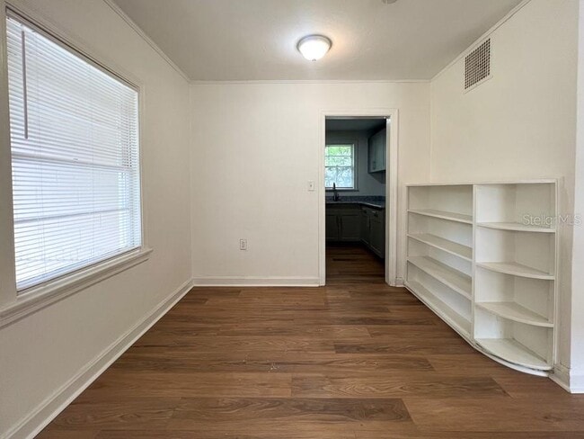 Photo - 1122 NW 4th Ave