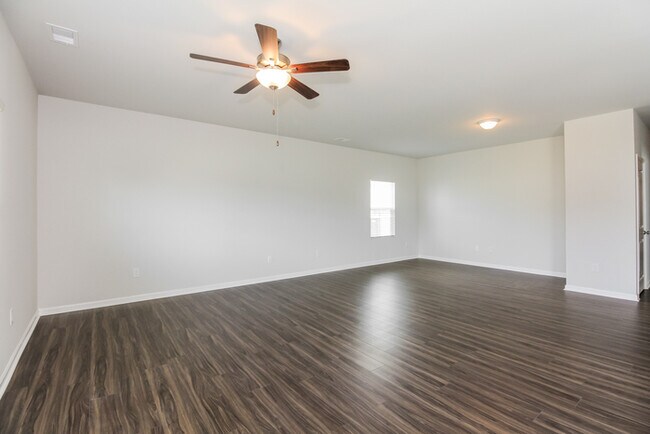 Photo - 3907 Starry Sky Rd