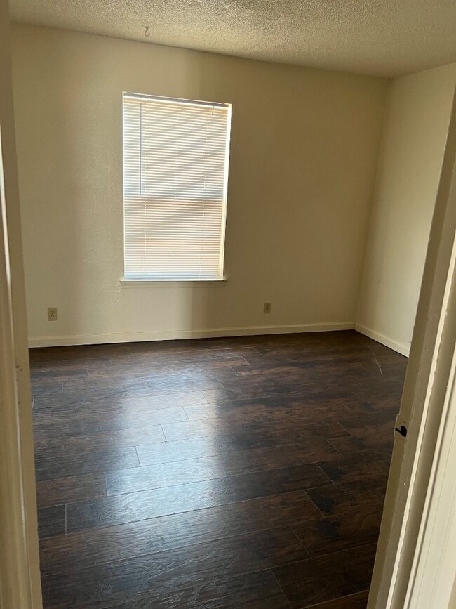 920 San Pedro Dr SE