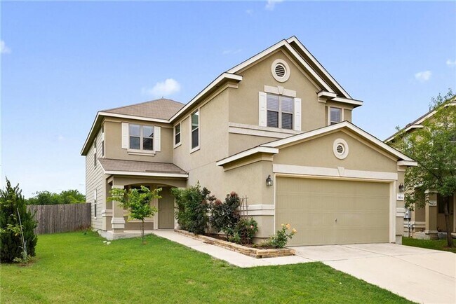 Building Photo - Beautifully remodeled gourmet kitchen with... Rental