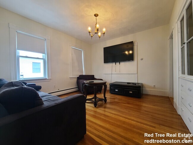 Building Photo - 5 Aldie St Unit 1 Rental