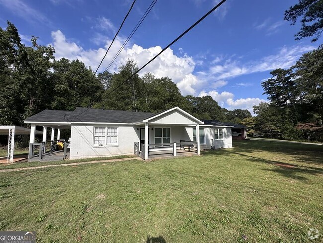 Building Photo - 5743 Old Gordon Rd Rental