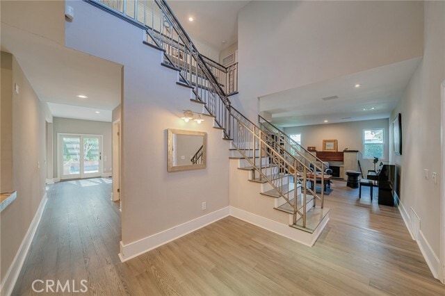 Photo - 6049 Rustling Oaks Dr