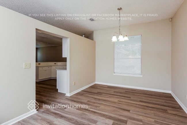 Photo - 11836 Lake Fern Dr