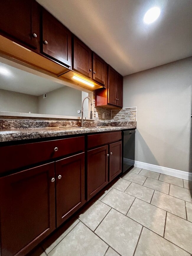 Photo - Newly Renovated 2-Bedroom Apartment in Serene Kettering – Schedule a Tour Today! Unit 4420 Flowerdale, Apt C