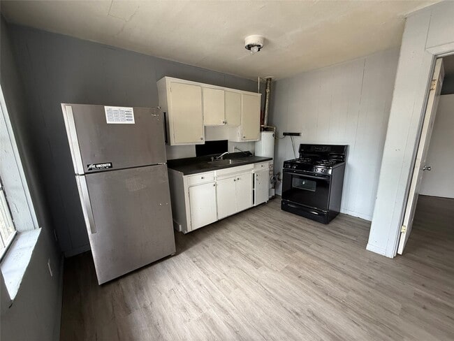 Photo - 6603 Avenue T