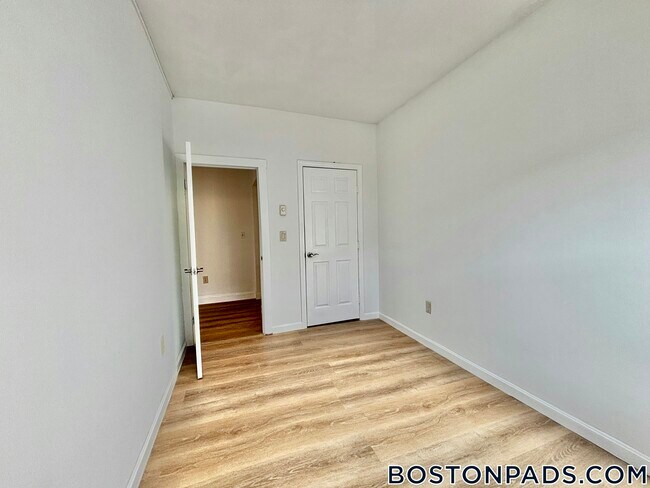 Photo - 111 Norway St Unit 401