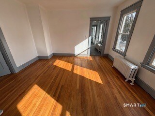 Photo - 14 Guilfoile St Unit 2