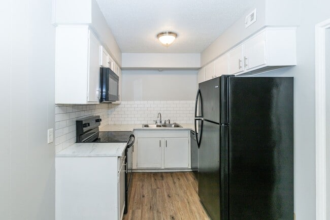 5135 NE Chouteau Trafficway
