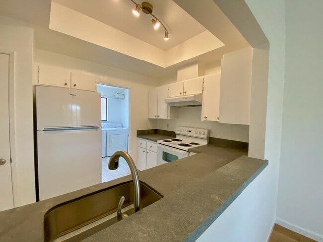 Photo - 7 Kilmer Ct