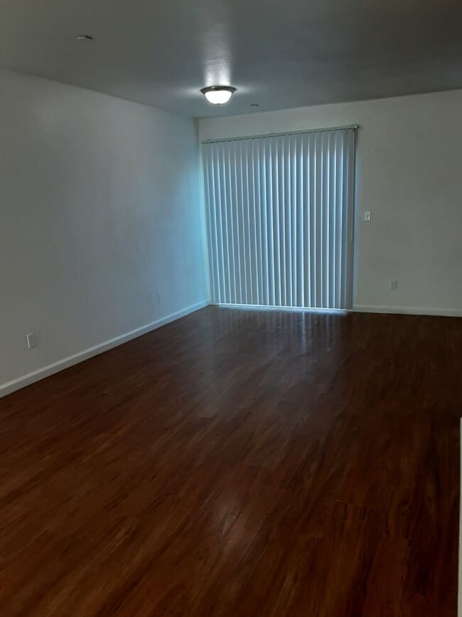 Photo - 144 Brookridge Dr