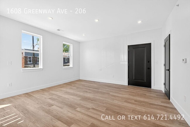 Photo - 1608 Greenway Ave Unit 206