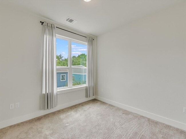 Photo - 1916 Warely Ln Unit 238C
