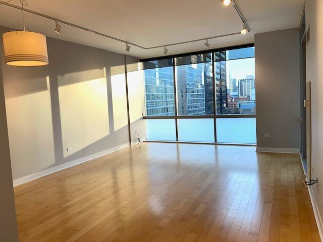 Photo - 8 E Randolph St Unit 2307