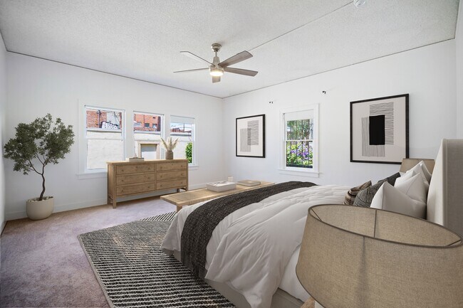 Photo - 133 S Sycamore Ave