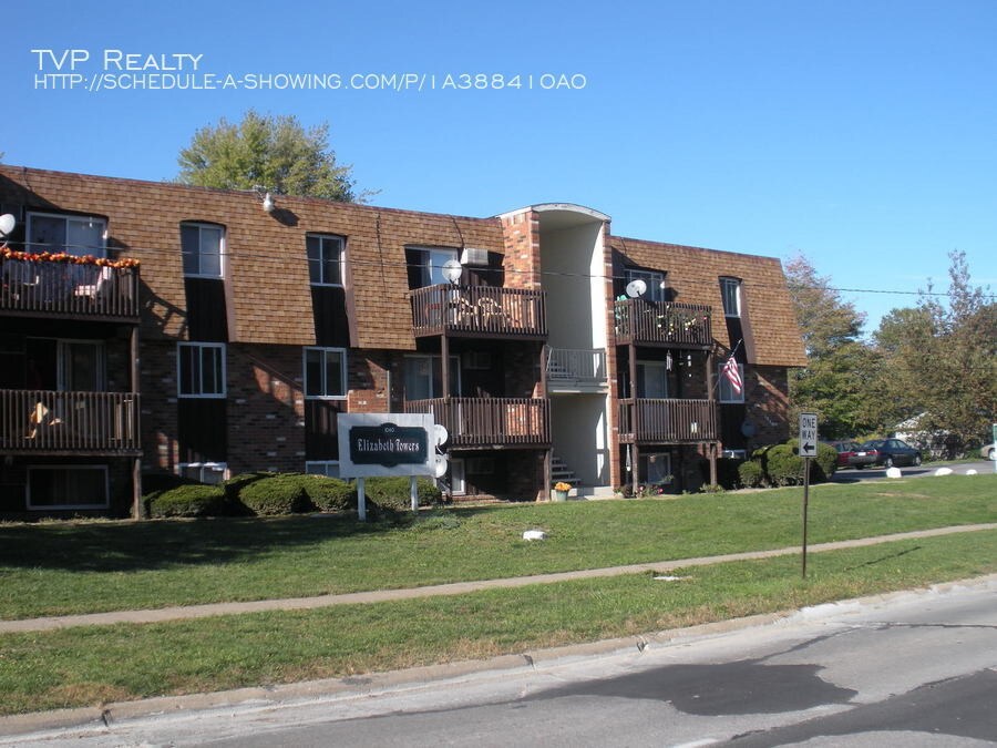 1040 Tower Blvd House House Rental in Lorain, OH