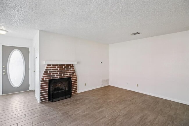 Photo - 8804 Cainwood Ln