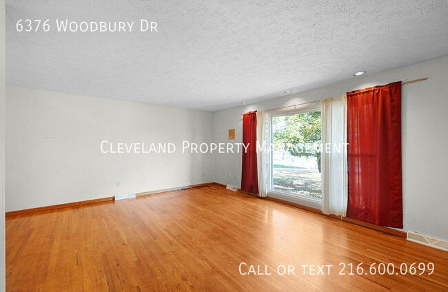 Photo - 6376 Woodbury Dr