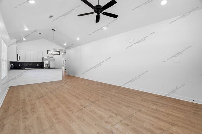 Photo - 8705 Cantera Dr