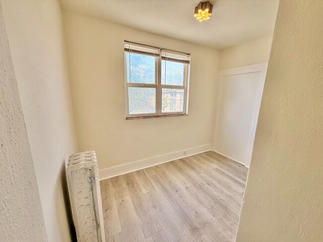 Photo - Gorgeous 1 Bed 1 Bath Denver Apartment in Capitol Hill! Available NOW! Unit 7